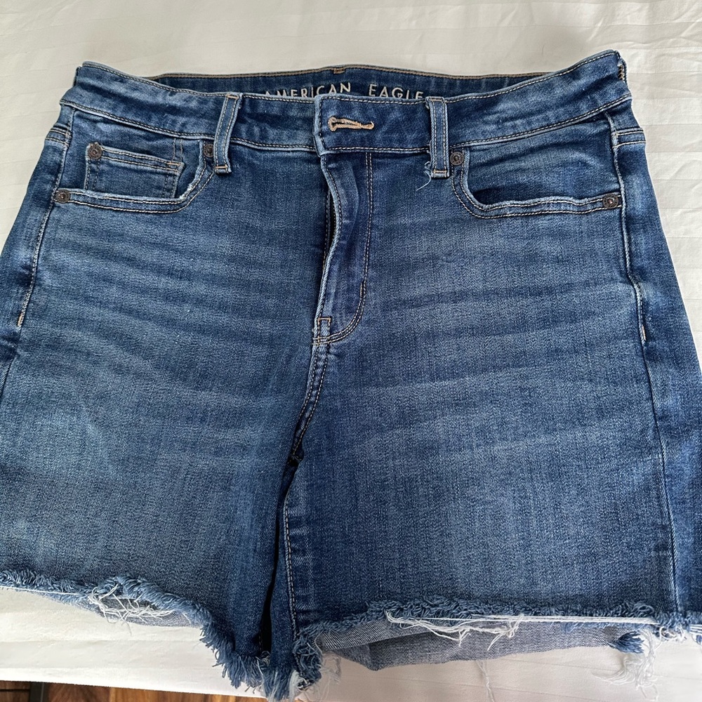 American Eagle MIDI Shorts